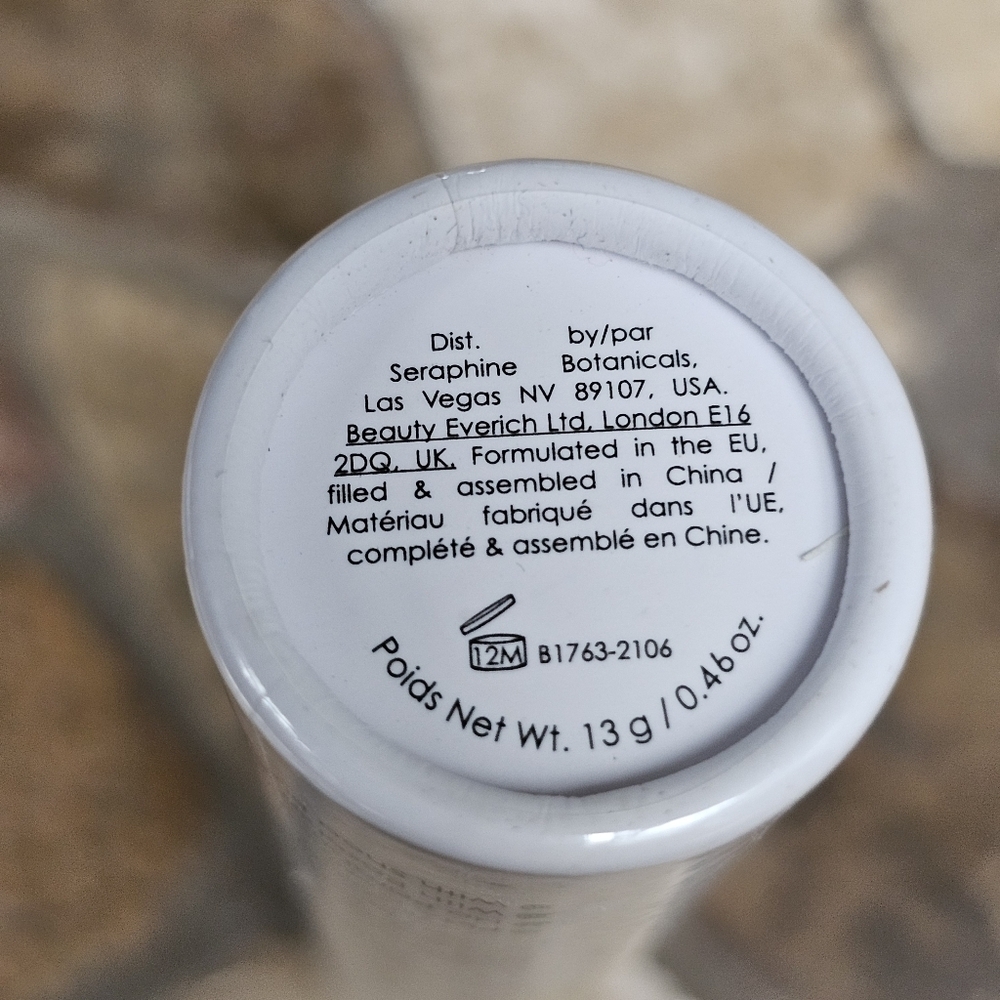 New Seraphine Botanicals Sugar + Lemon Moisturizing Lip Scrub - Picture 3 of 7